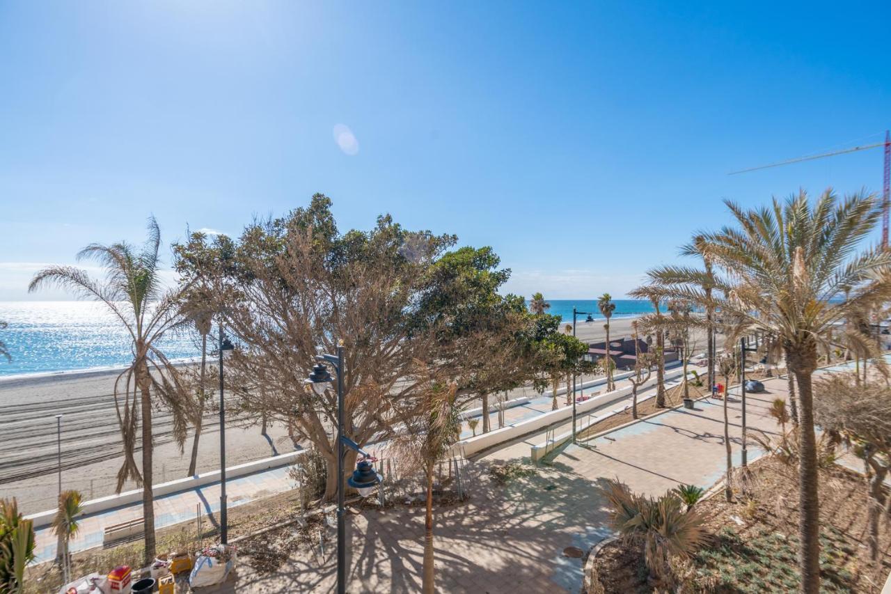Apartamento Familiar Vistas Al Mar By Rent Me Estepona Exterior photo